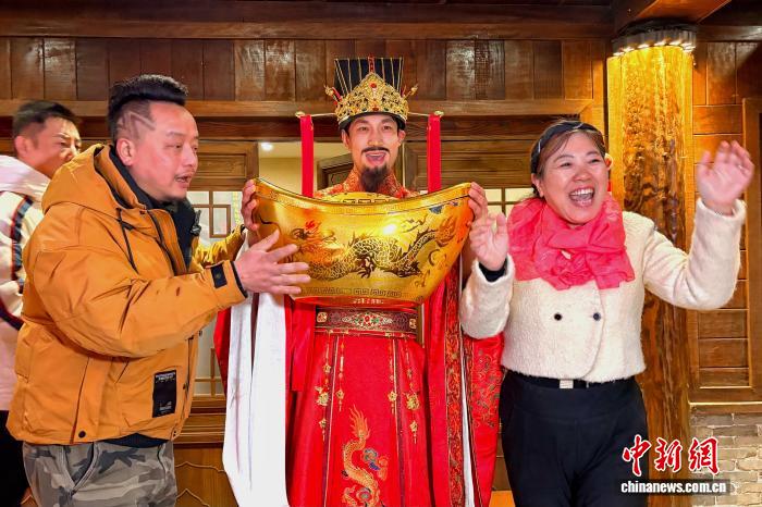 賭博：（新春走基層）湖北宜都：“國潮非遺”引遊人